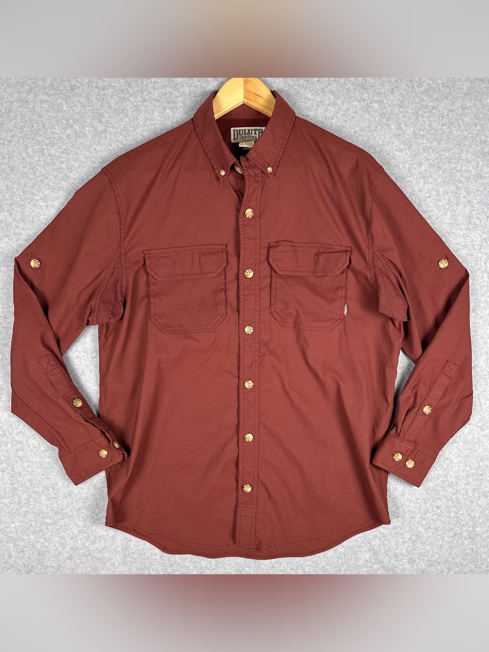 Duluth Trading Co Mens M Performance Shirt Rust Vented Roll Tab Hiking Fishing